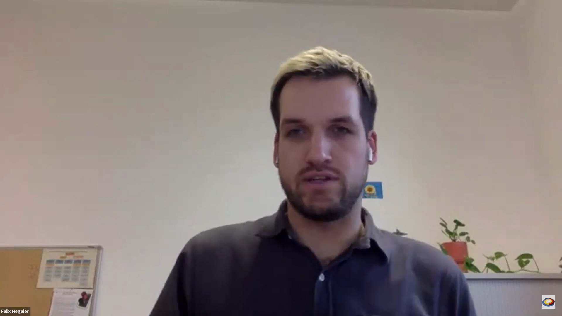 Felix Hegeler koordiniert im Auswärtigen Amt (AA) die humanitäre Hilfe für die Ukraine