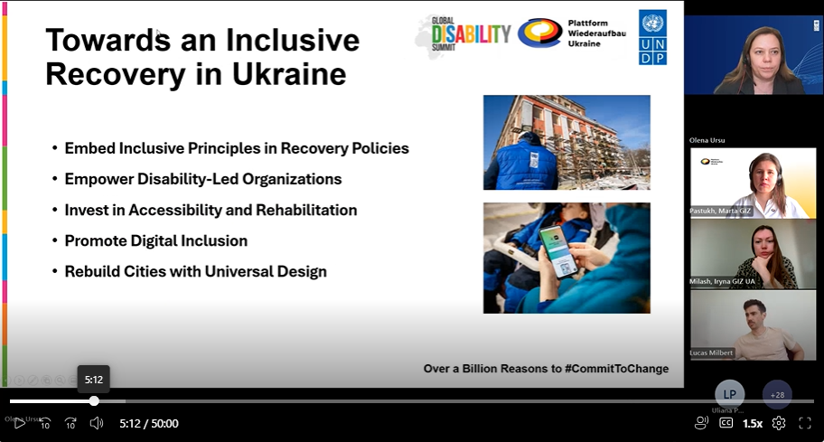 Ola Ursu von UNDP Ukraine fasst die Kernpunkte des Side-Events beim Global Disability Summit 2025 zusammen.