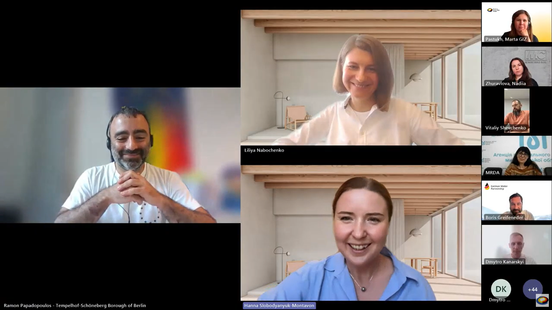 Ramon Papadopoulos und Lily Nabochenko im Austausch mit Hanna Montavon.