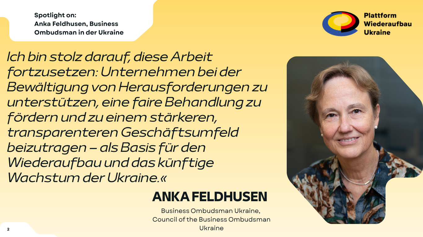 Grafik mit Portraitfoto einer Frau rechts und einem Zitat links.